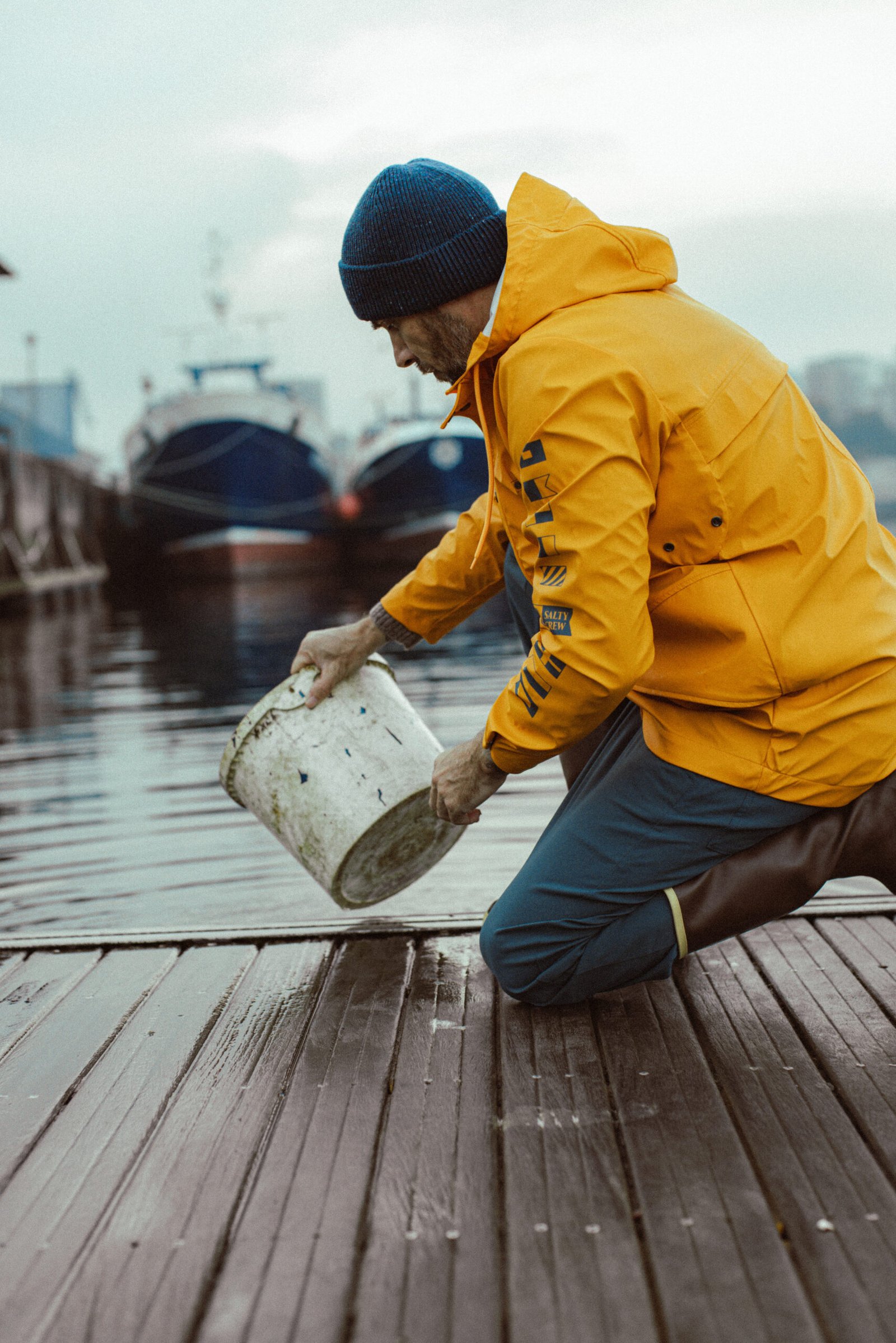 SEAL RAINCOAT - Image 2