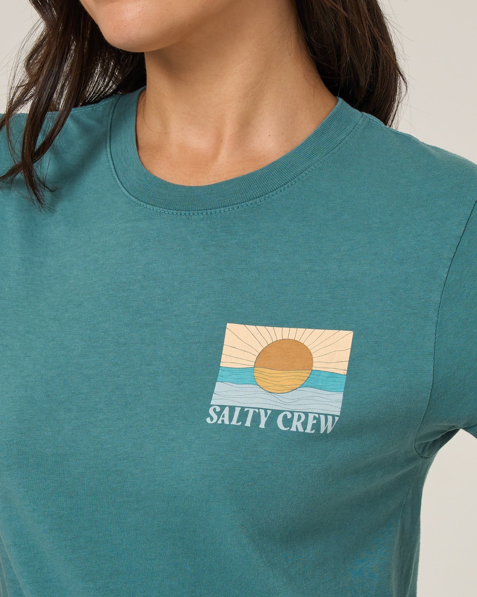 RETRO WAVE MODERN TEE - Image 7